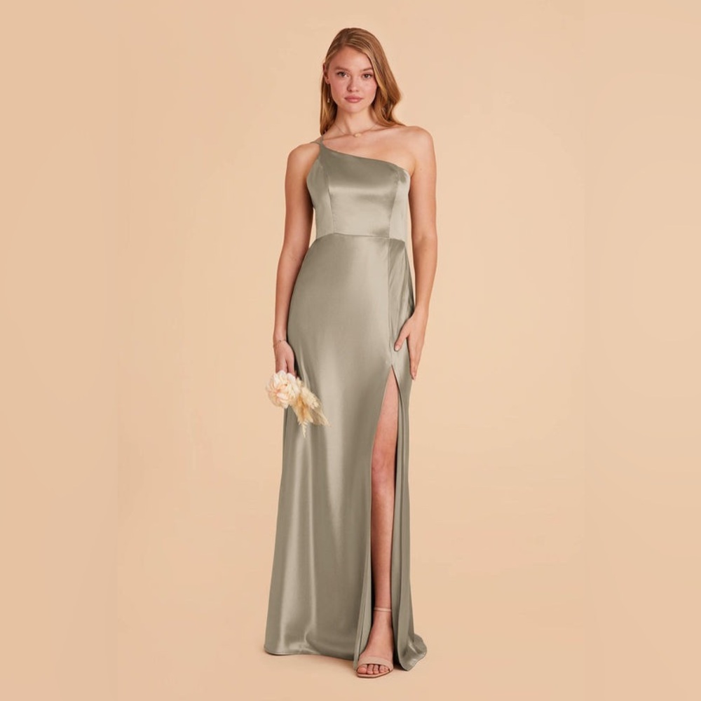 Kensie Birdy Grey dress size S in moss green